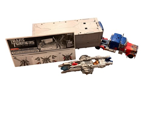 Transformers ultimate optimus - ultimate,