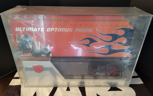 Ultimate optimus prime - ultimate,