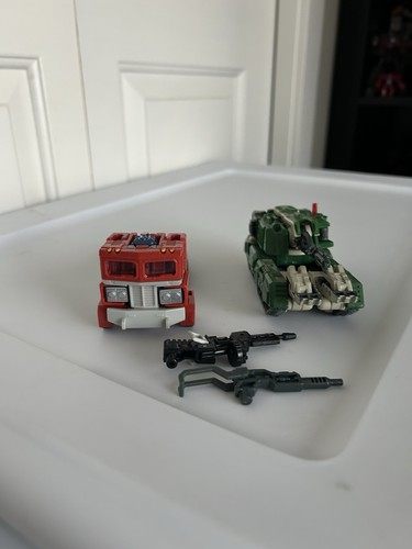 Hasbro transformers classics - hasbro,