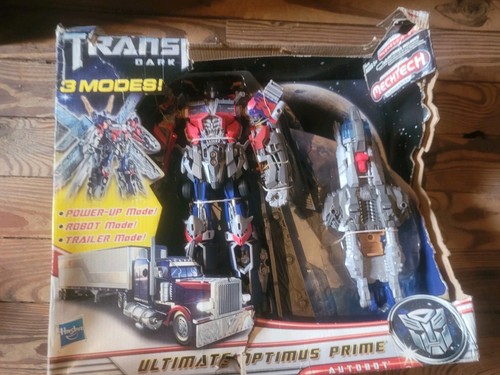 Hasbro transformers dark - hasbro,