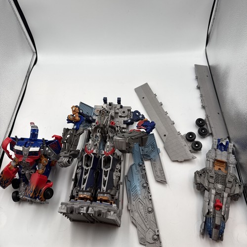 Transformers dotm ultimate - transformers,