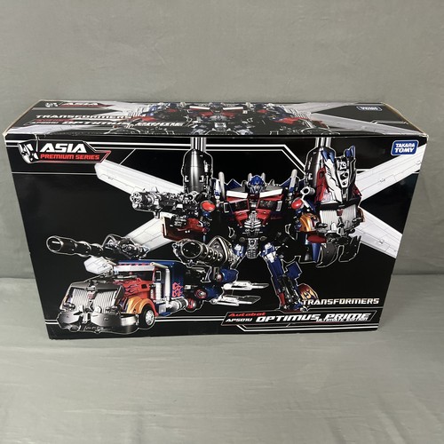 Takara tomy transformers - takara,